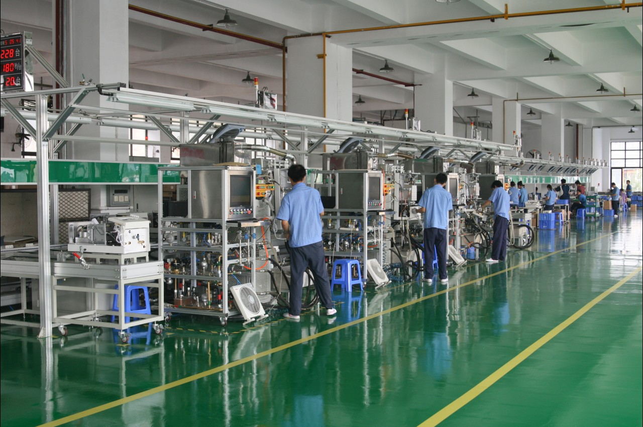 环氧树脂防静电平涂型地坪系统 